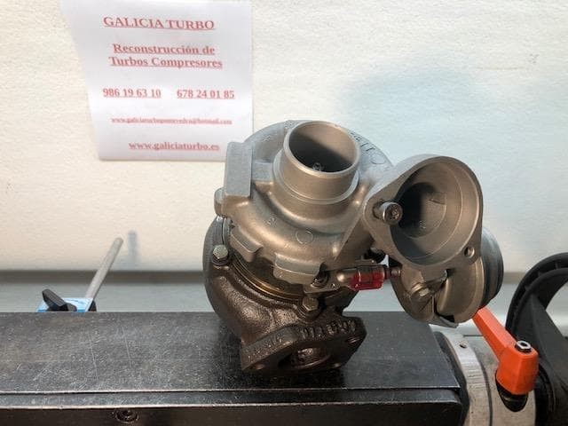 Foto 2 Turbo BMW 2.0 M47T 150CV -- 750431