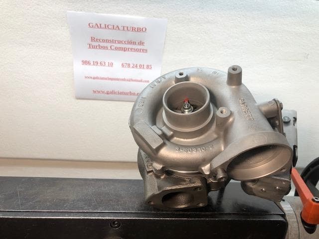 Turbo BMW 3.0 M57TU 218CV -- 742730