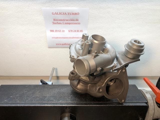 Foto 2 Turbo Citroen 2.0 DW10ATED, RHZ 110CV -- 706978