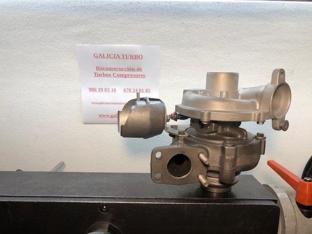 Foto 2 Turbo Ford 1.6 HDI 110CV -- 753420