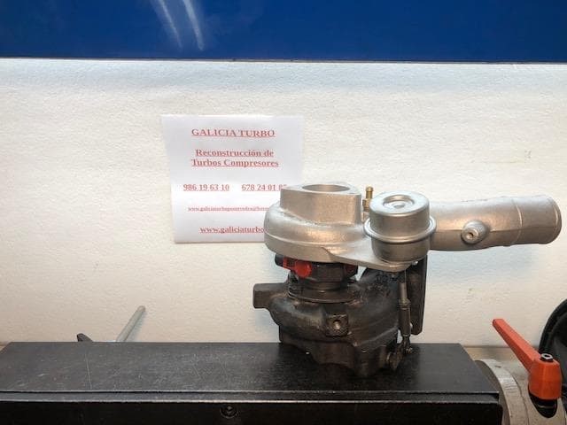 Foto 4 Turbo Ford 2.7 TD27T 99CV -- 452047