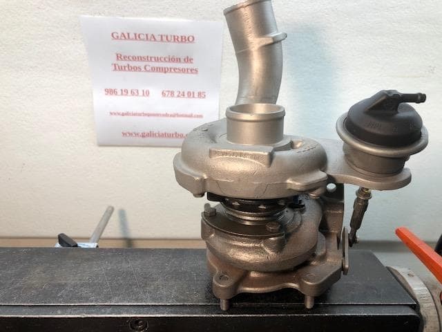 Foto 3 Turbo Opel 1.9 F9QW 100CV -- 717348