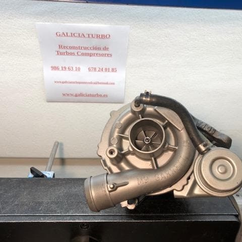 Turbo Peugeot 2.0 DW10ATD, RHY, 90CV -- 706976